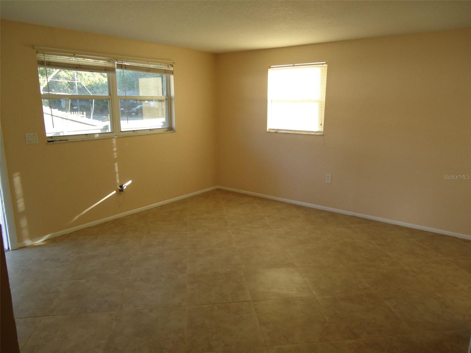 Image 10 of 11 For 5570 61st Street N