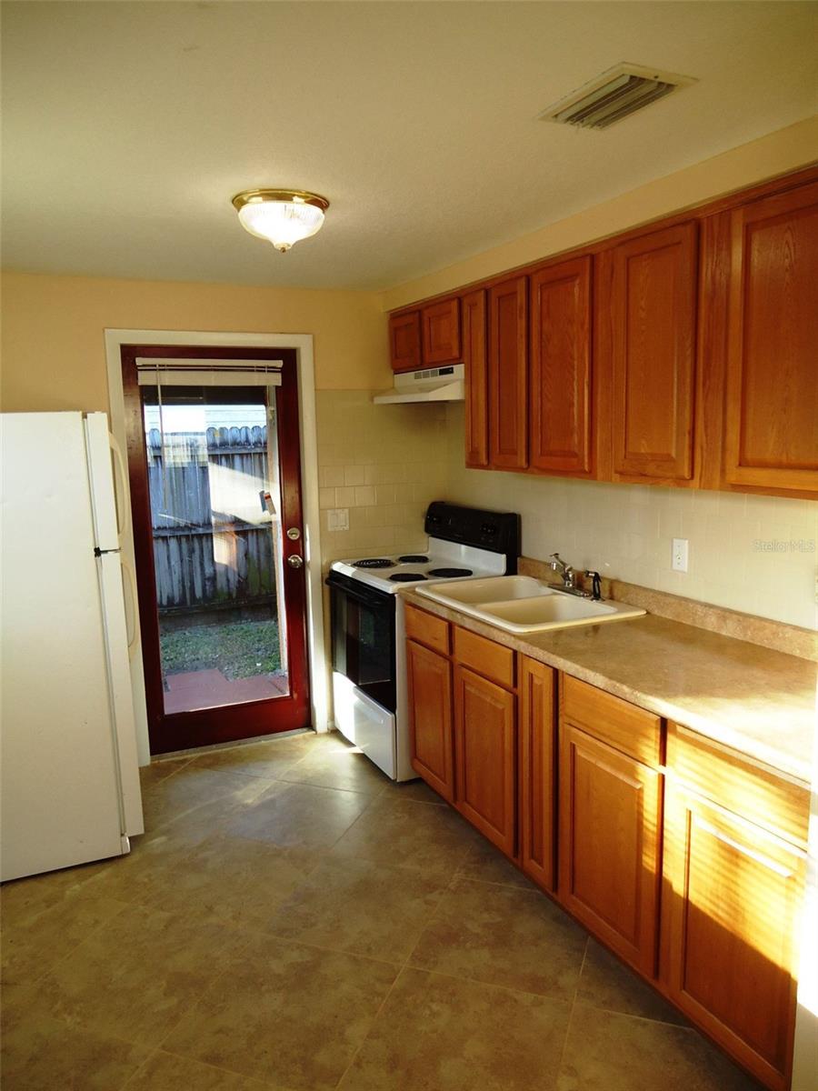 Image 6 of 11 For 5570 61st Street N