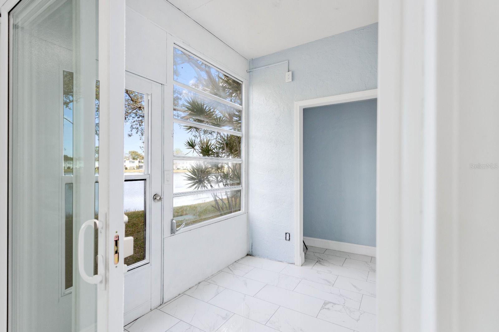 Image 10 of 11 For 647 N Keene  B