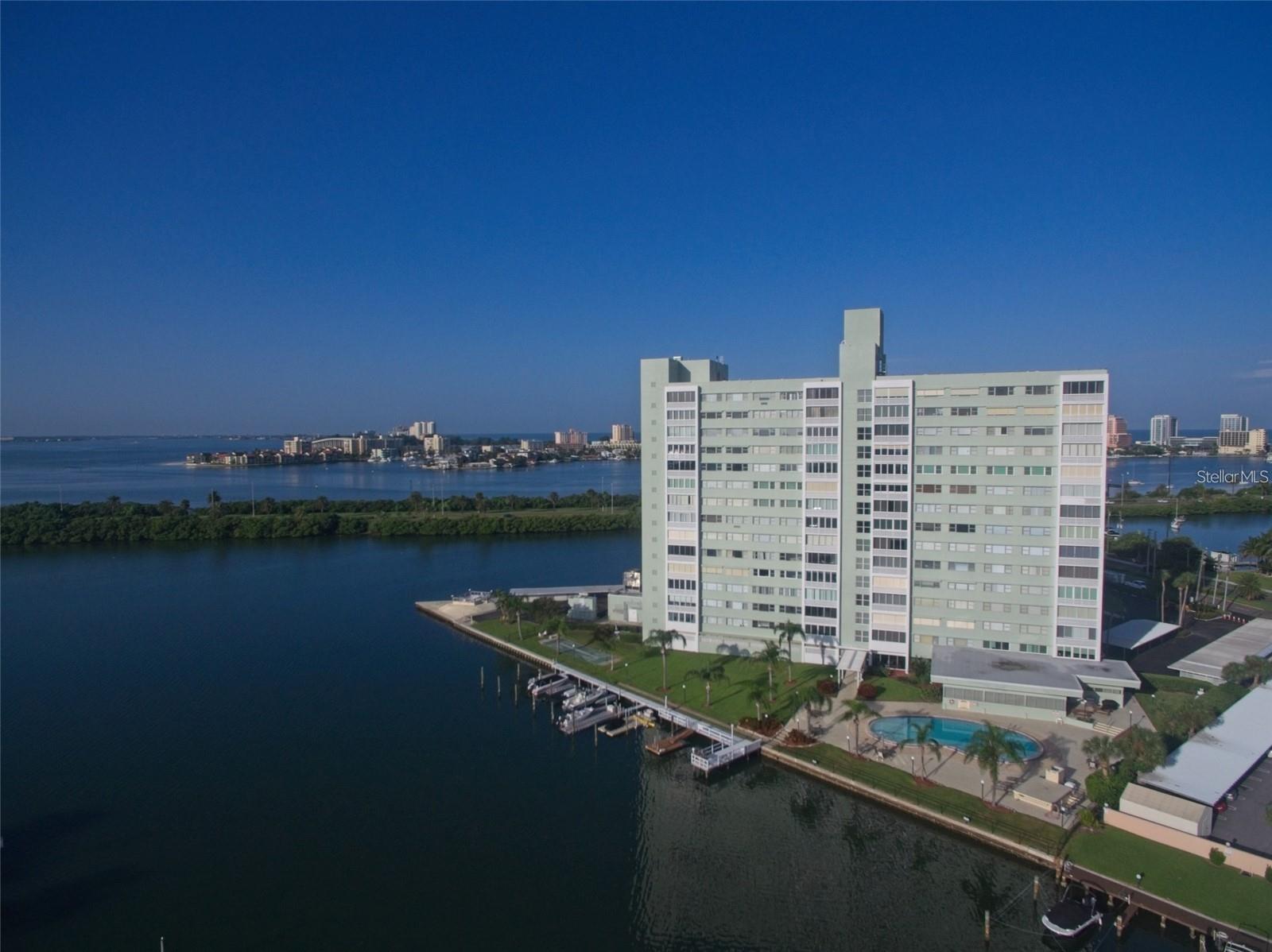 Details for 31 Island Way 1403, CLEARWATER BEACH, FL 33767