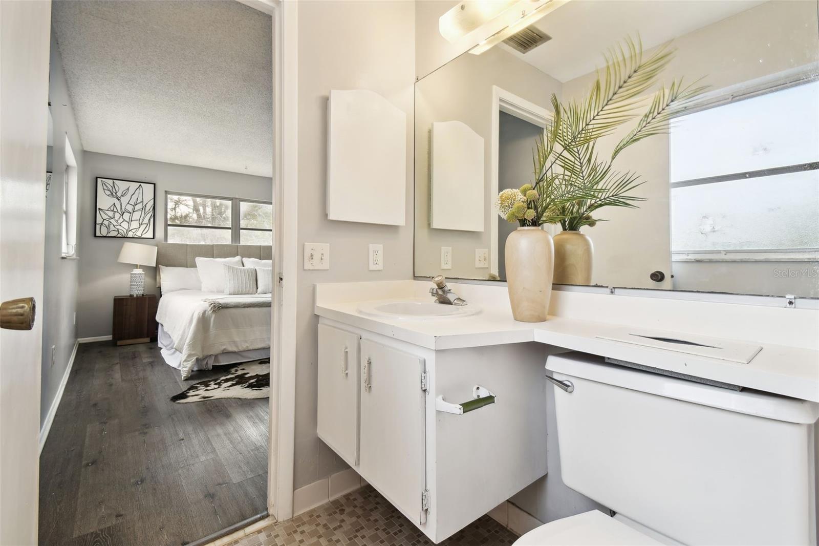 Image 11 of 48 For 11409 Spring Hill Drive