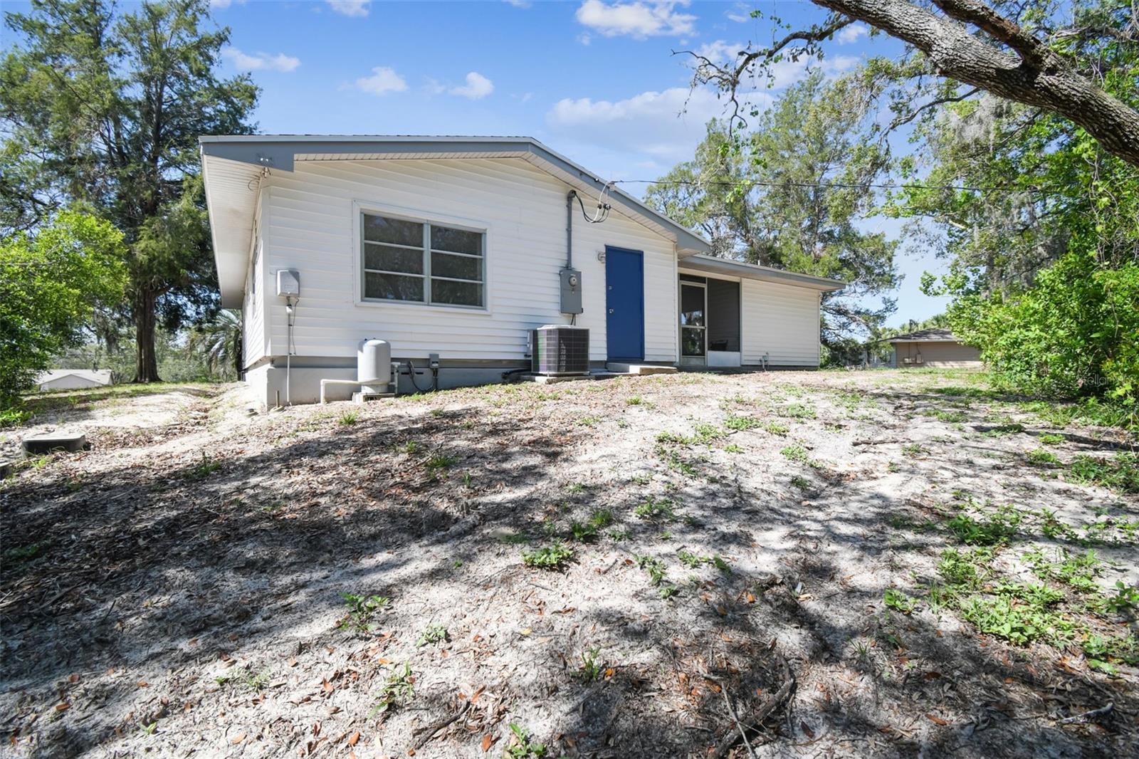 Image 2 of 48 For 11409 Spring Hill Drive
