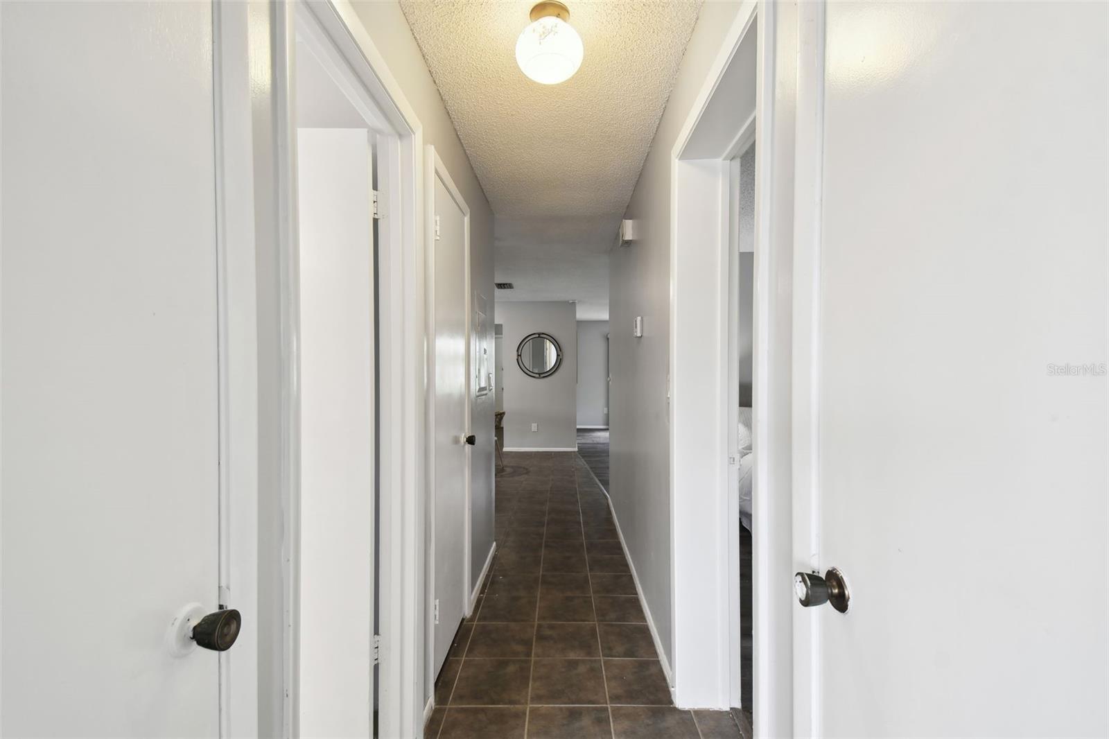 Image 21 of 48 For 11409 Spring Hill Drive