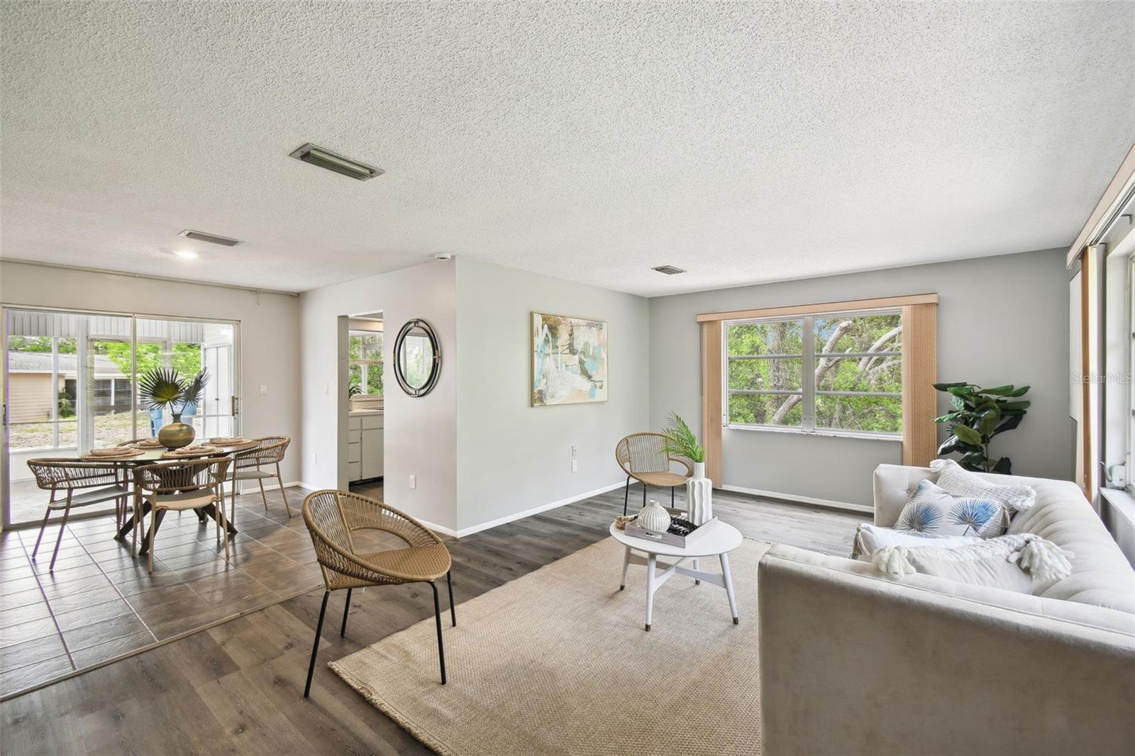Image 31 of 48 For 11409 Spring Hill Drive