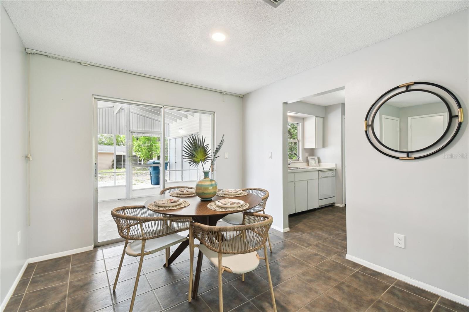 Image 35 of 48 For 11409 Spring Hill Drive