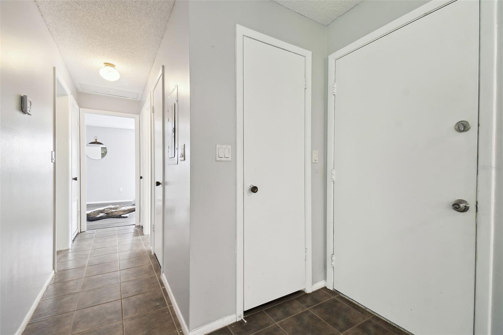 Image 36 of 48 For 11409 Spring Hill Drive