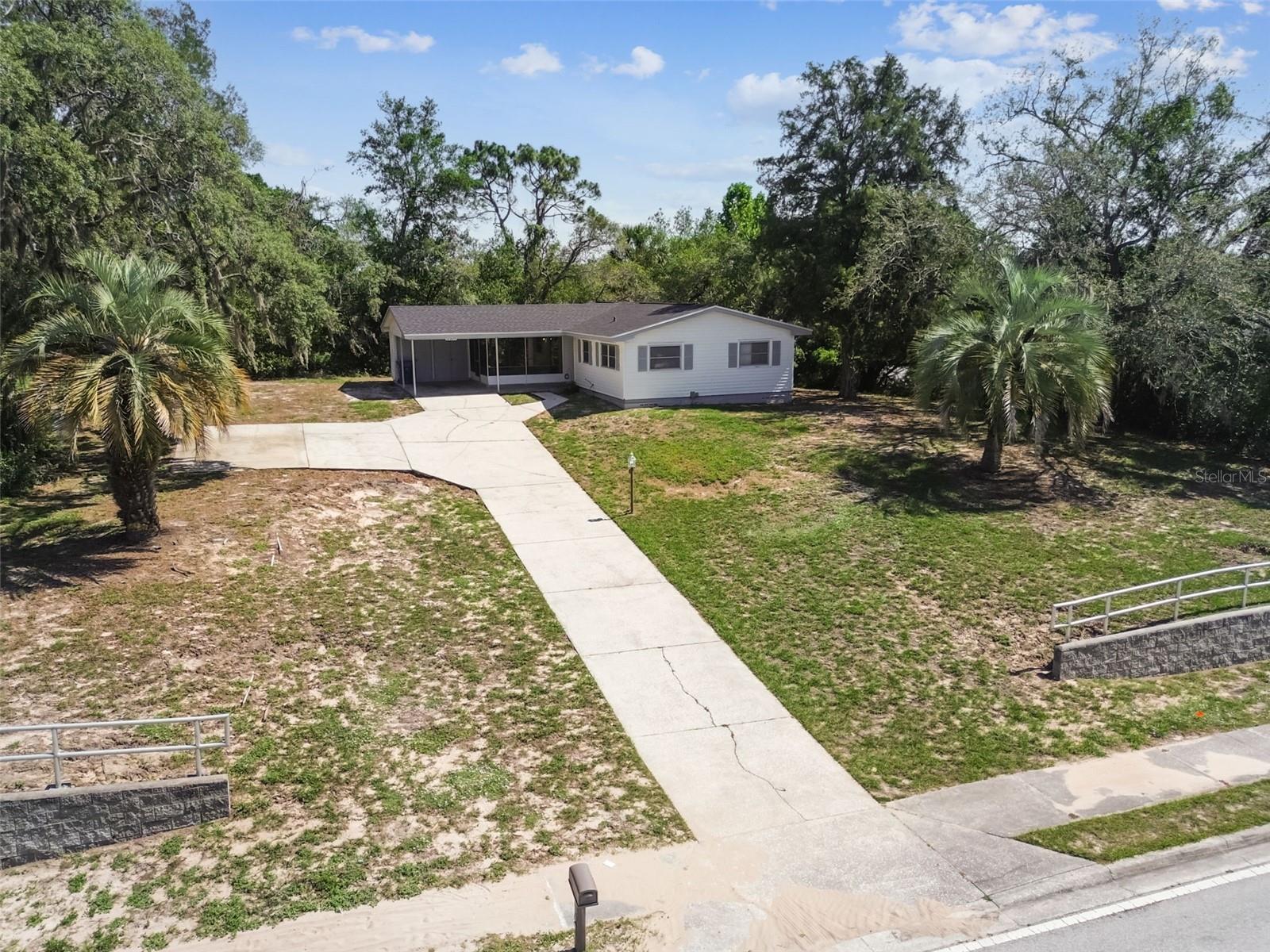 Image 4 of 48 For 11409 Spring Hill Drive