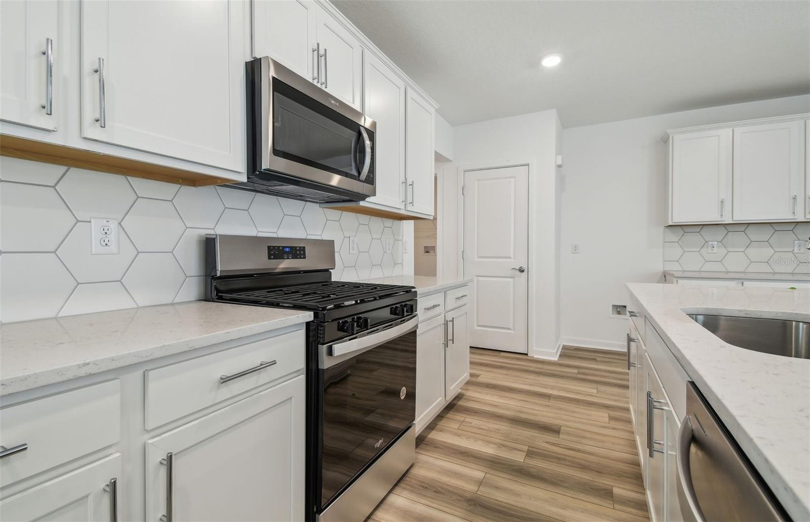 Image 3 of 19 For 4210 Goldfoil Road