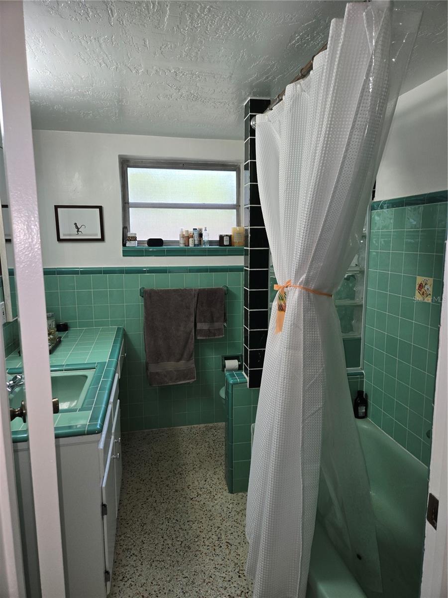 Image 18 of 18 For 6347 13th Avenue N