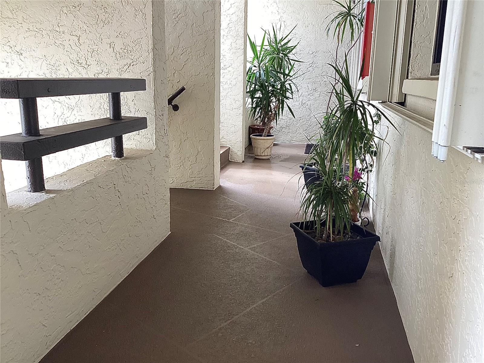 Listing photo id 1 for 120 1st Street E 104