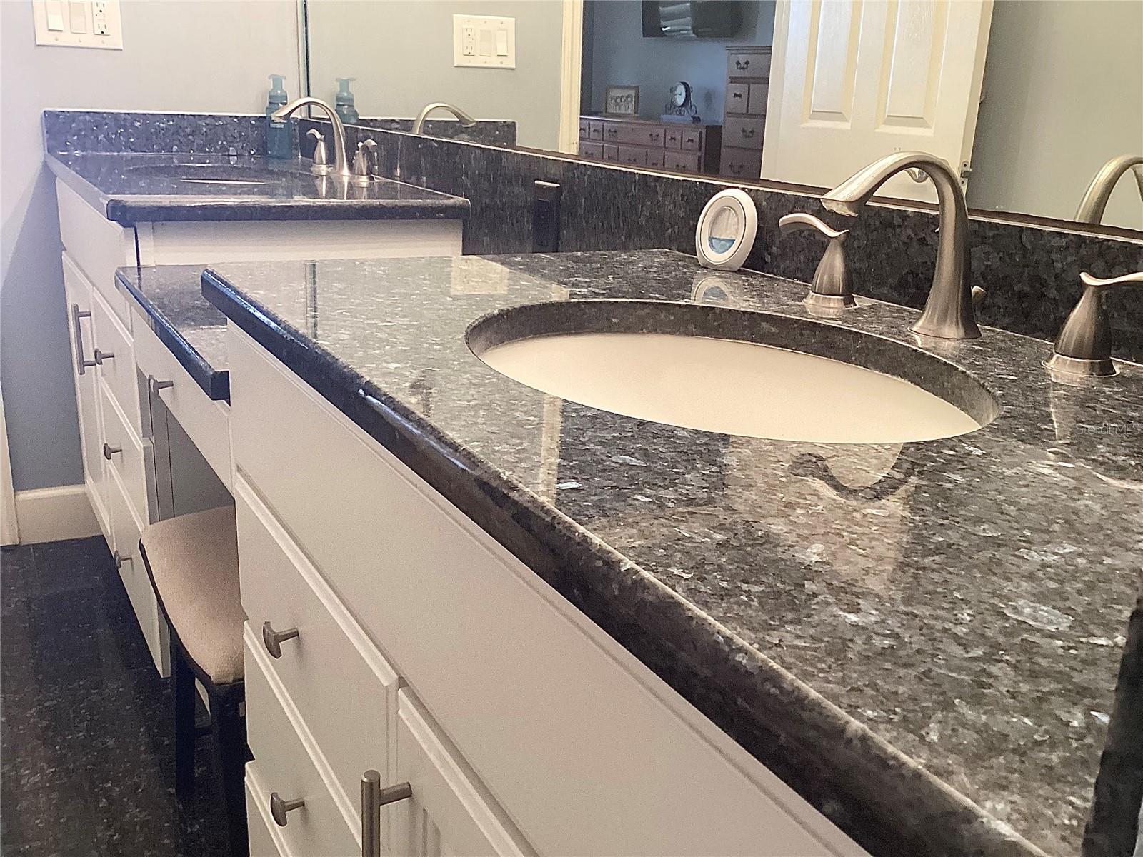 Listing photo id 36 for 120 1st Street E 104