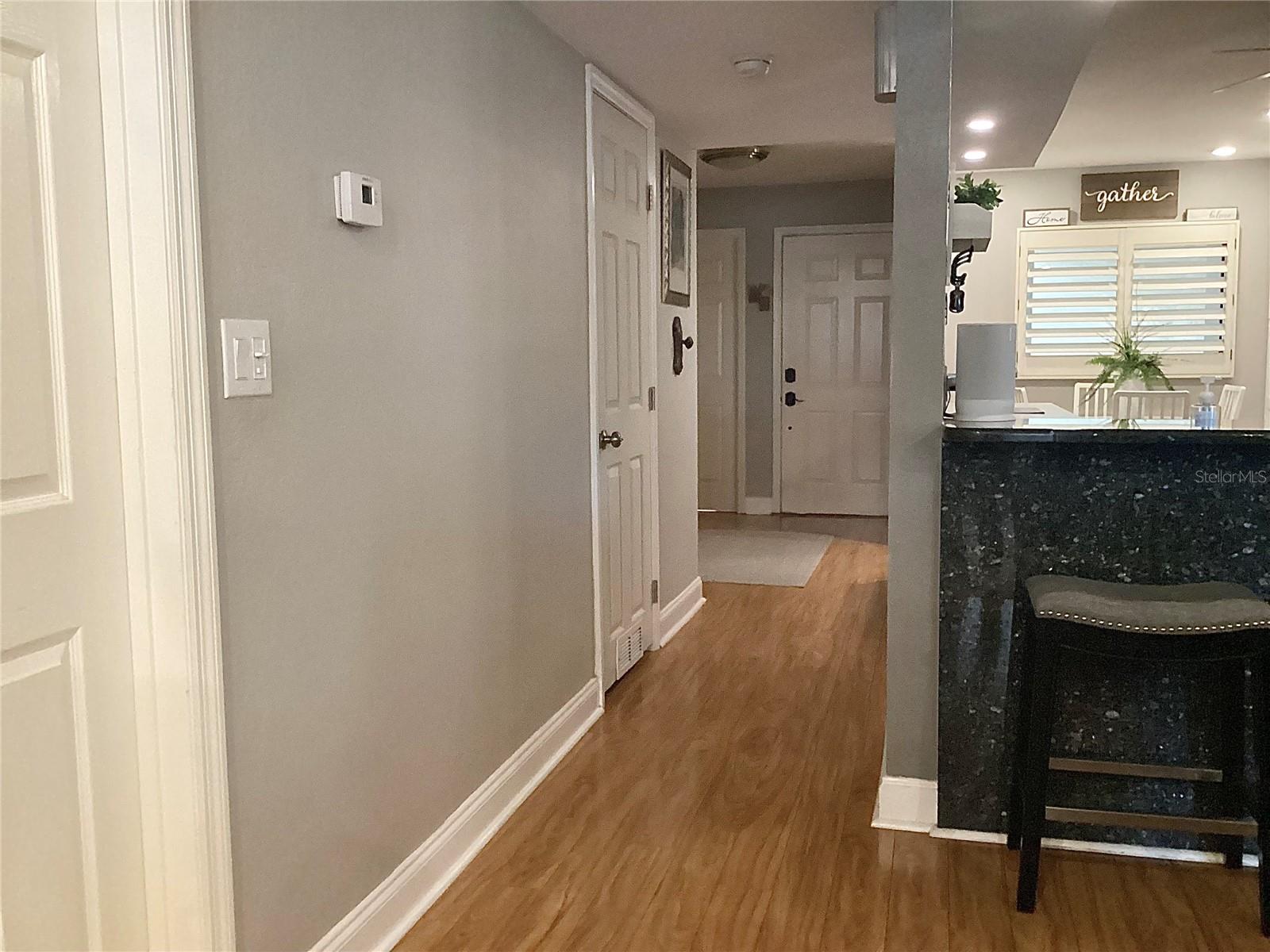 Listing photo id 2 for 120 1st Street E 104