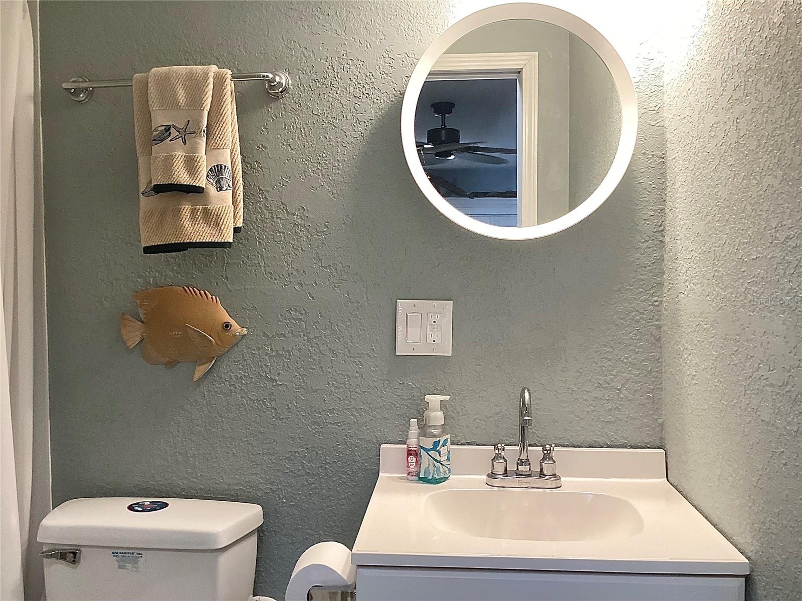 Listing photo id 45 for 120 1st Street E 104