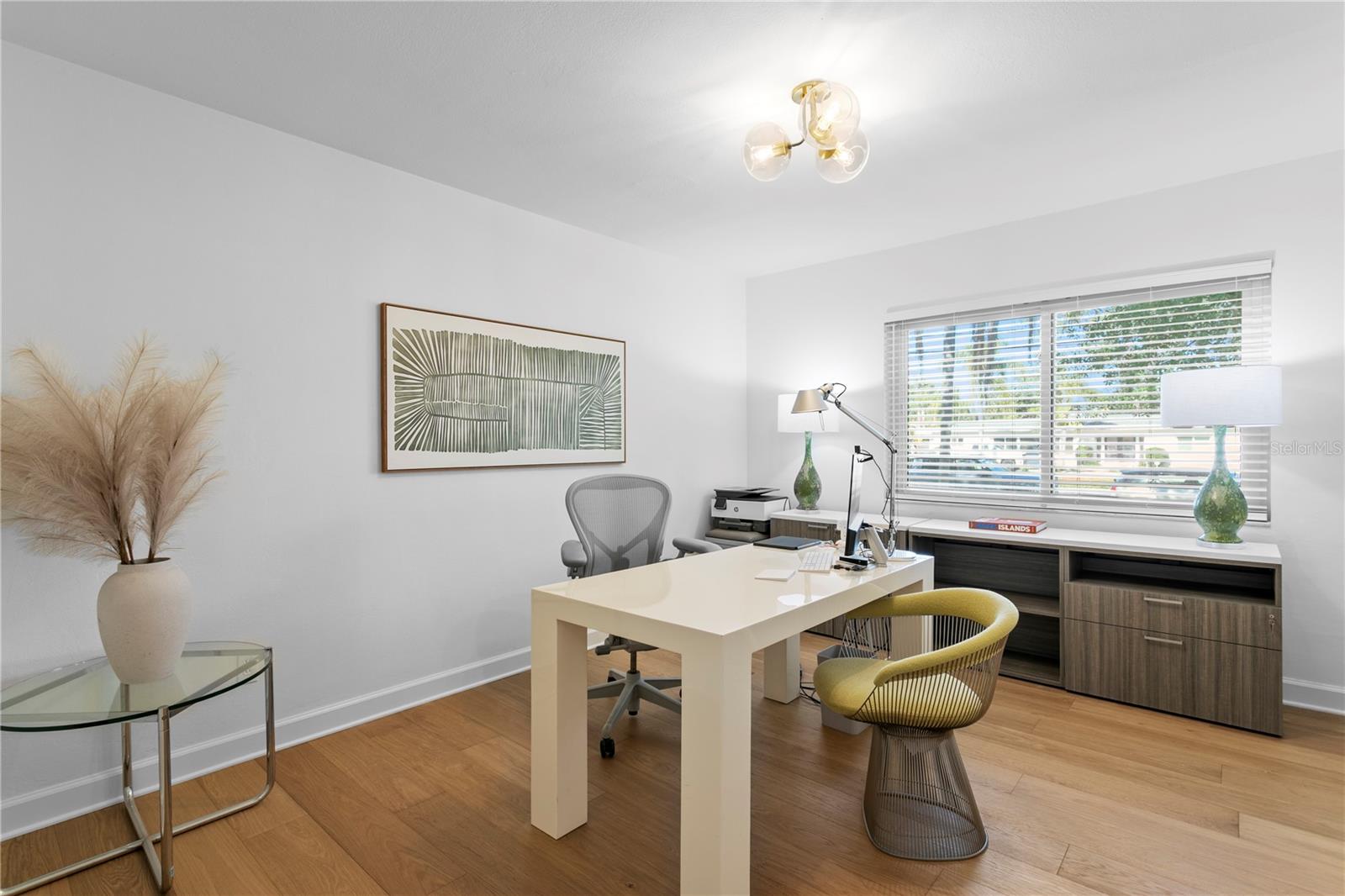 Image 12 of 69 For 444 Davis Boulevard