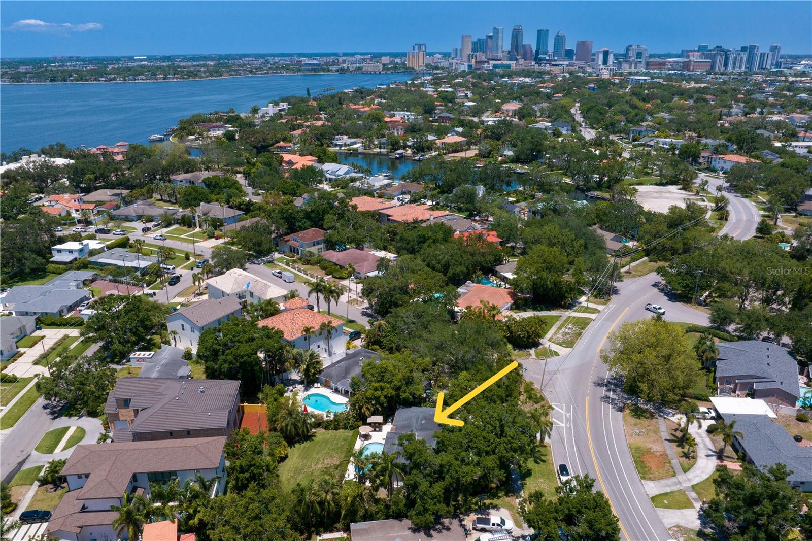 Image 2 of 69 For 444 Davis Boulevard