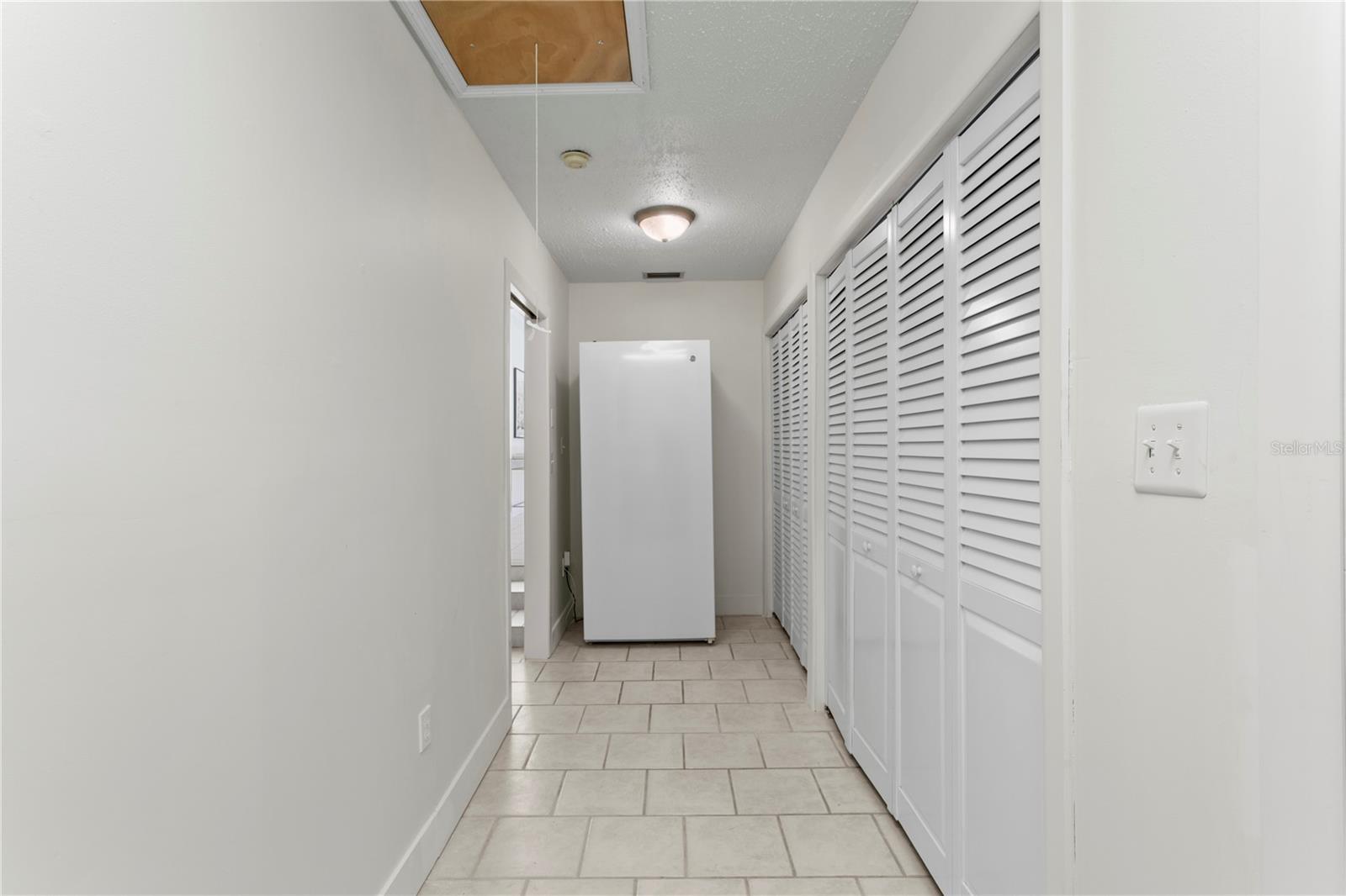 Image 38 of 69 For 444 Davis Boulevard