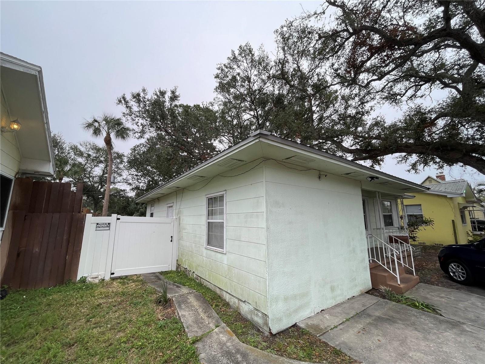 Image 2 of 17 For 2900 Dr Martin Luther King Jr Street S
