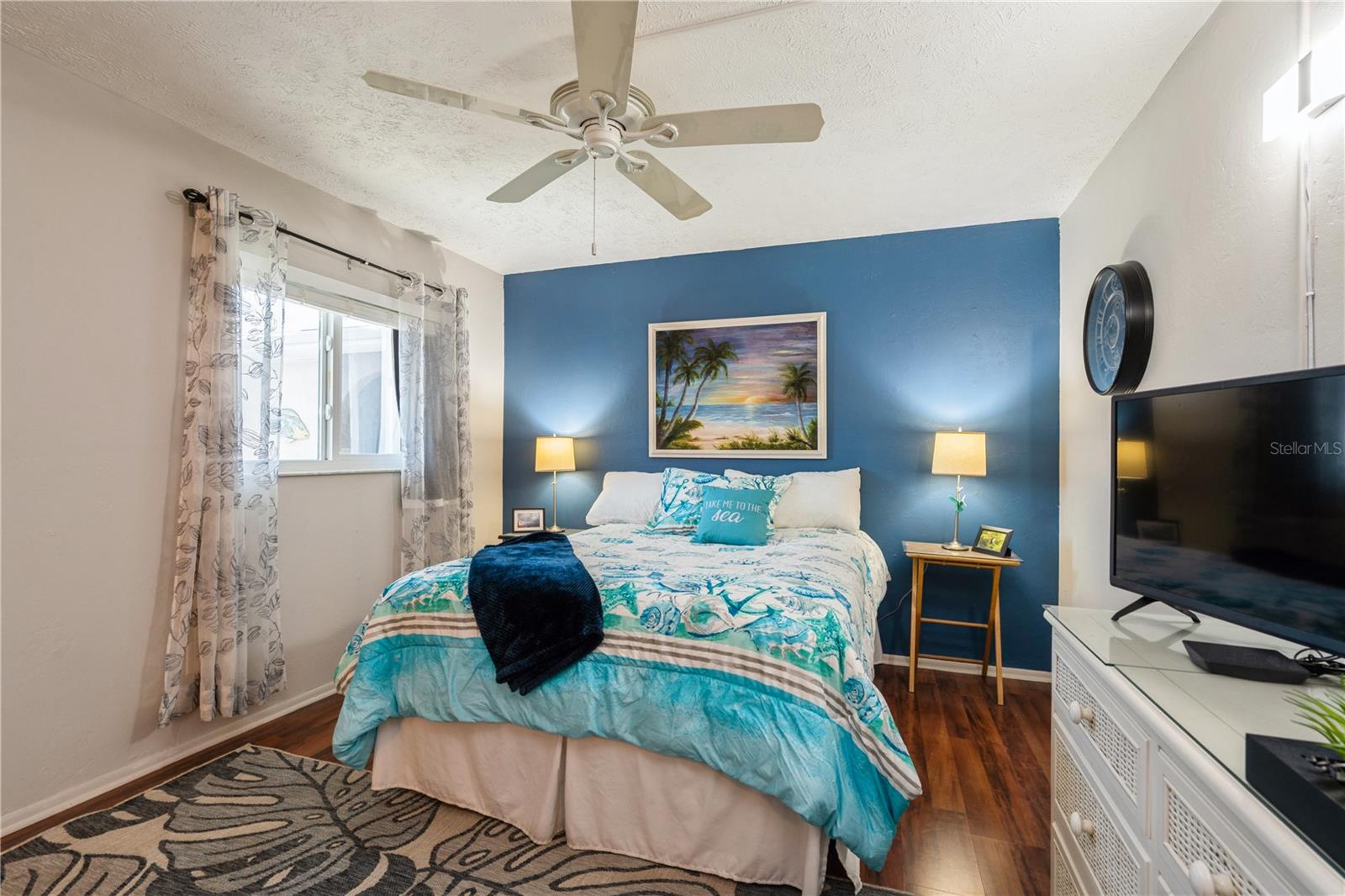 Image 18 of 35 For 527 Cape Coral Parkway W 4