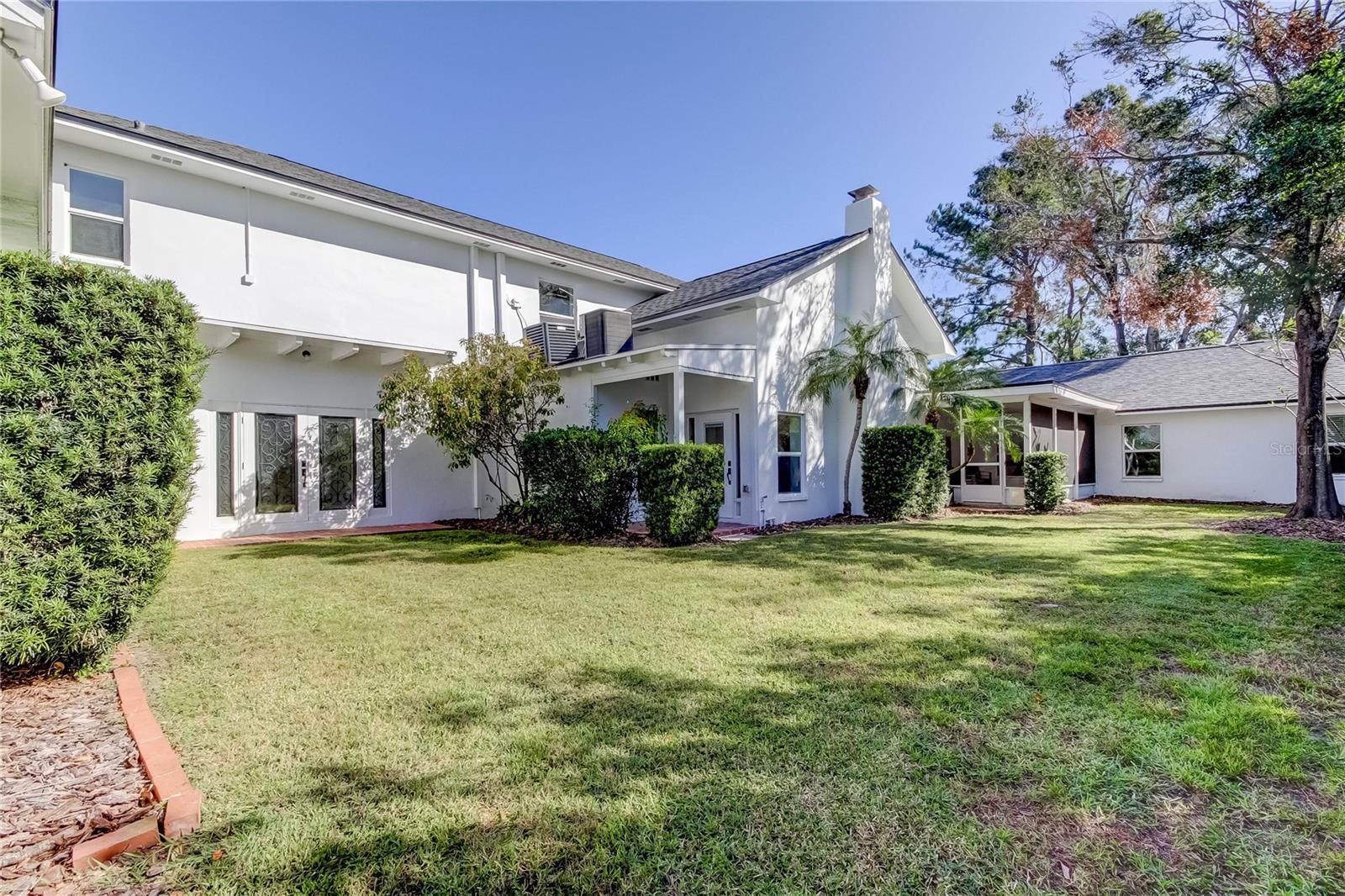 Image 83 of 88 For 1089 Virginia Street