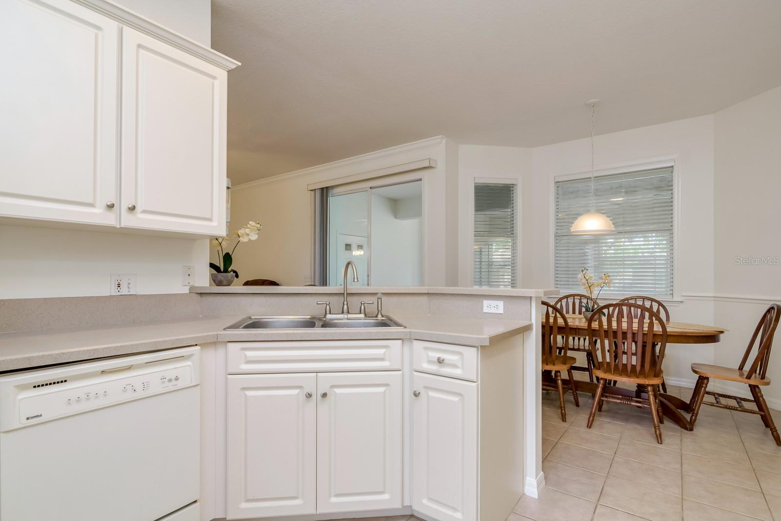 Image 10 of 56 For 2214 Deerbrook Drive