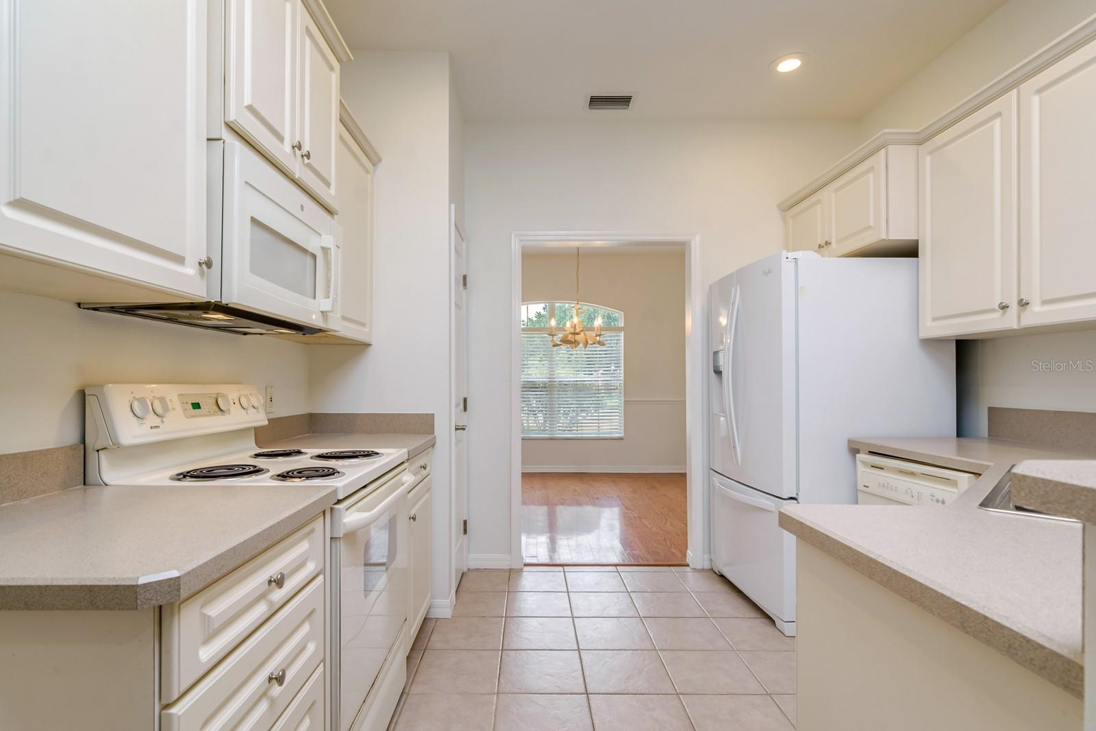 Image 11 of 56 For 2214 Deerbrook Drive