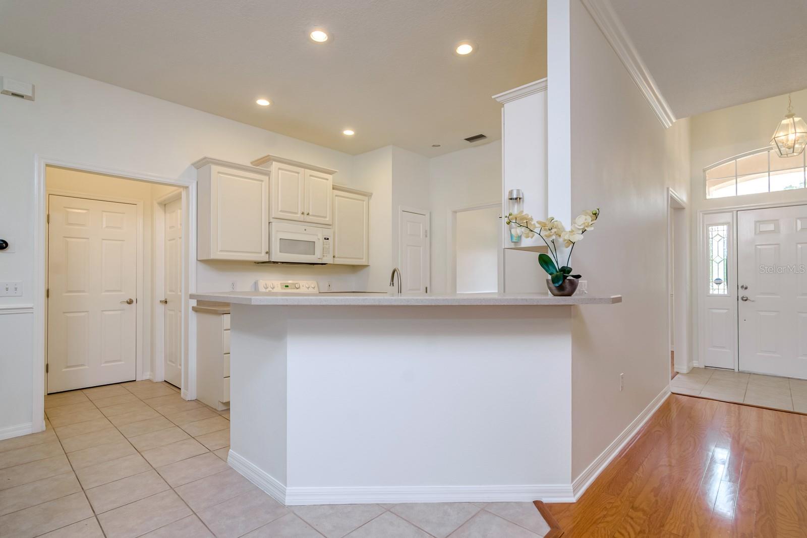Image 14 of 56 For 2214 Deerbrook Drive