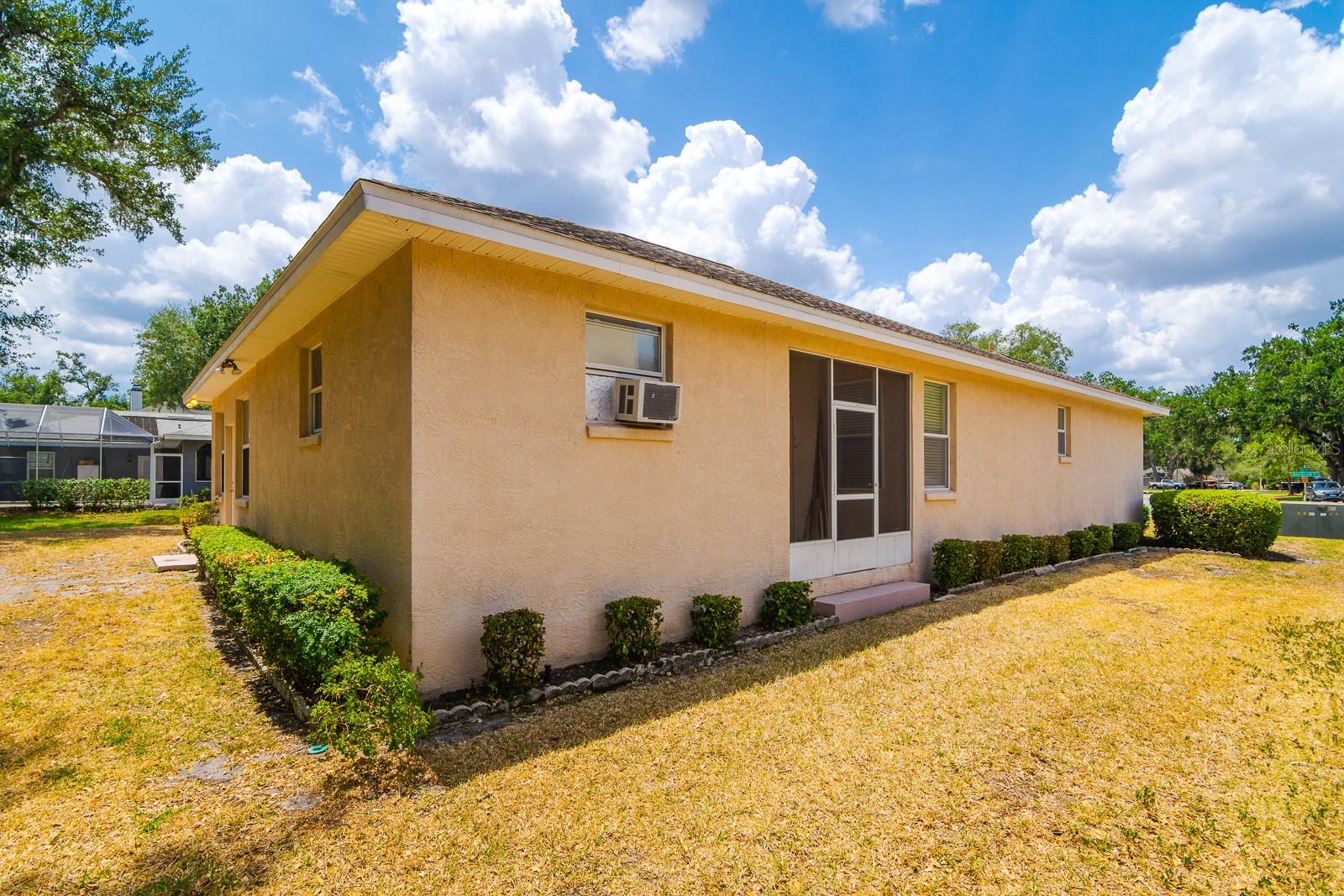 Image 42 of 56 For 2214 Deerbrook Drive