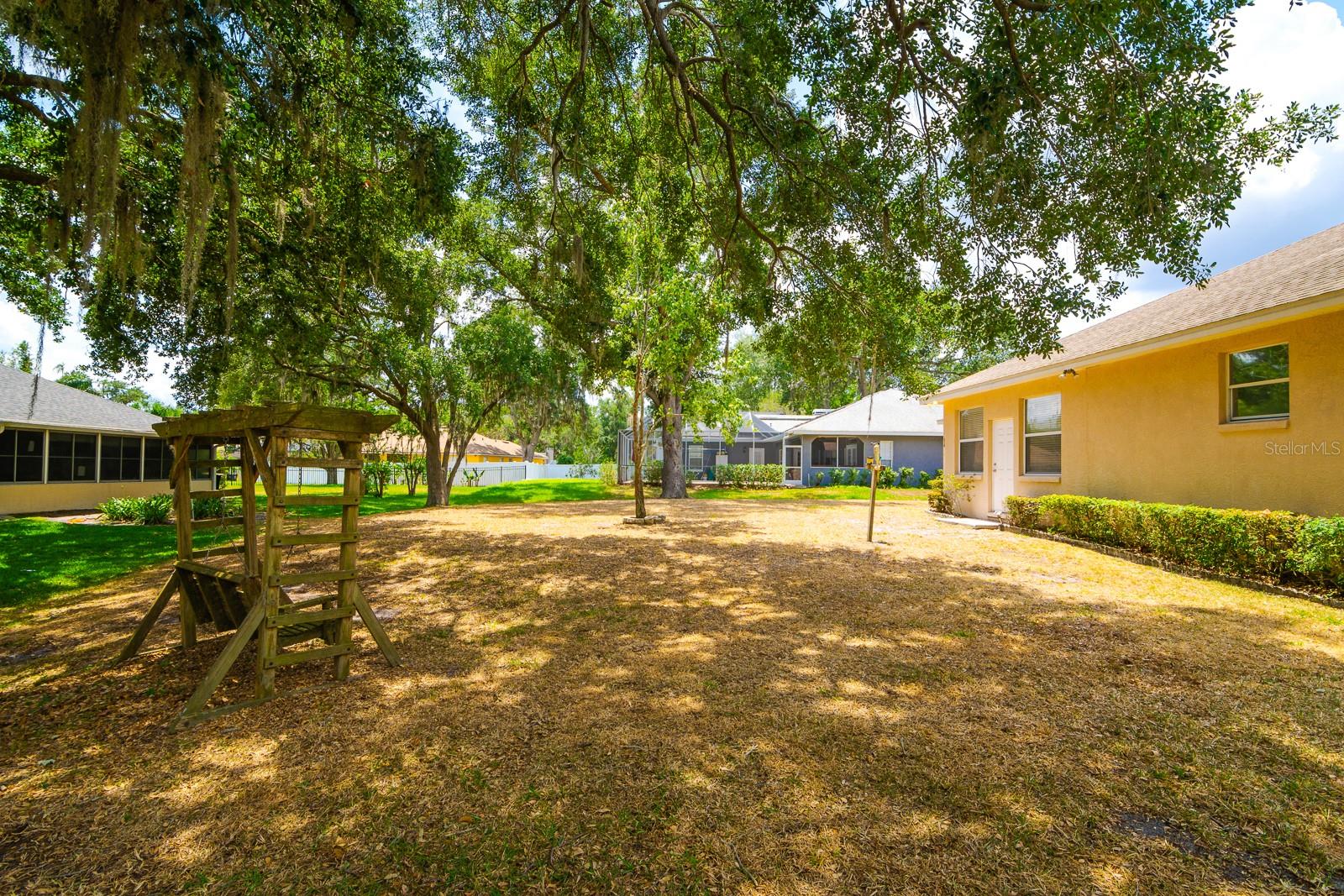 Image 45 of 56 For 2214 Deerbrook Drive