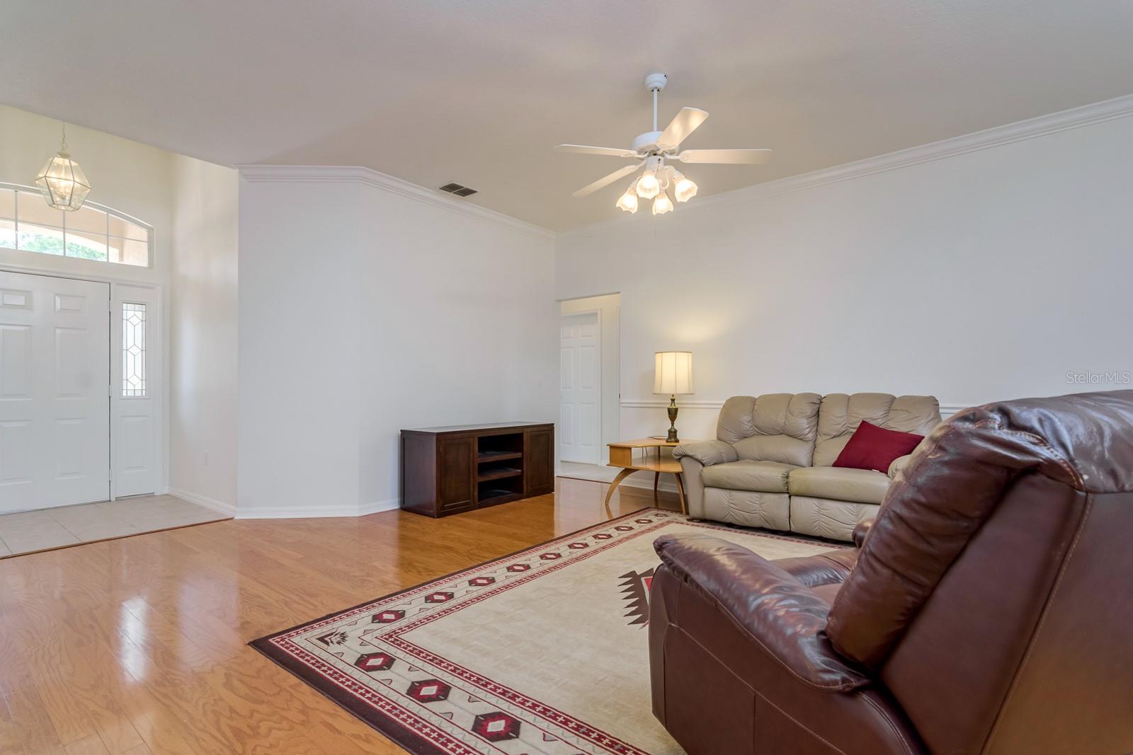 Image 6 of 56 For 2214 Deerbrook Drive