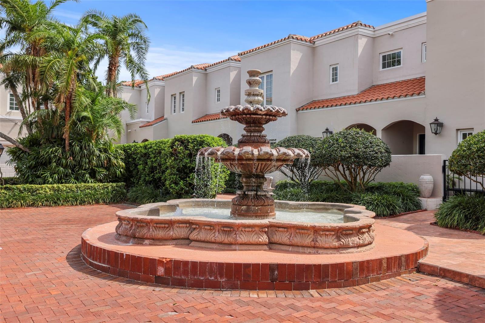 Image 2 of 66 For 4941 Bayshore Boulevard