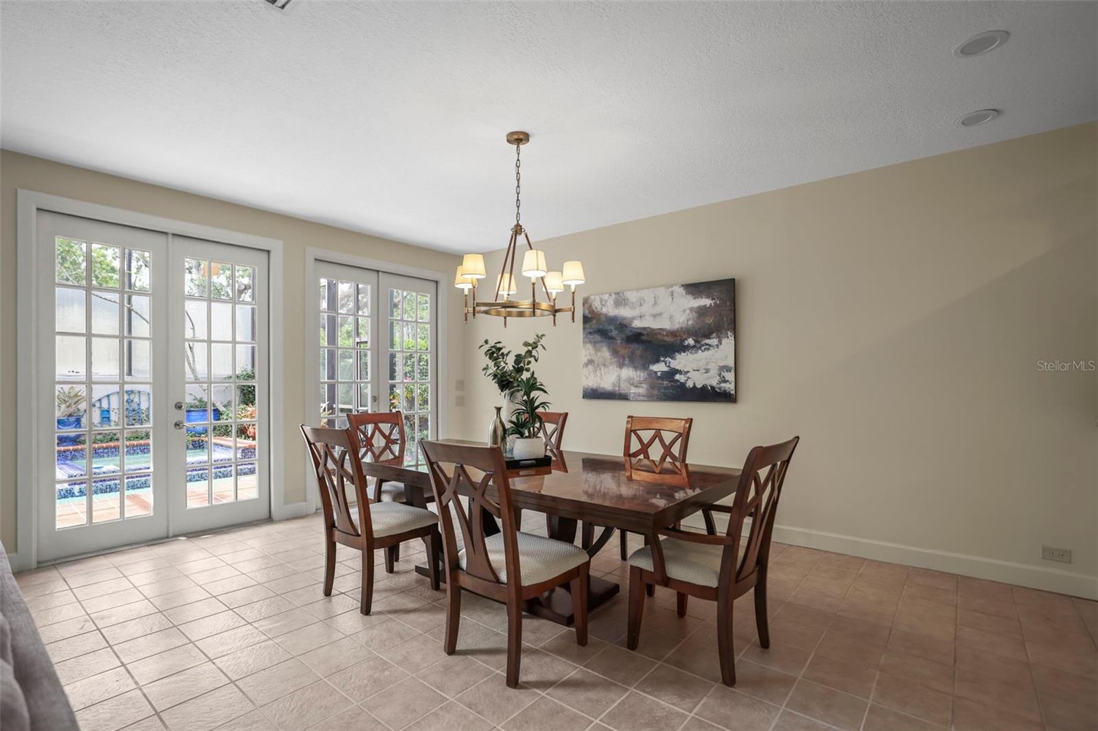 Image 27 of 66 For 4941 Bayshore Boulevard