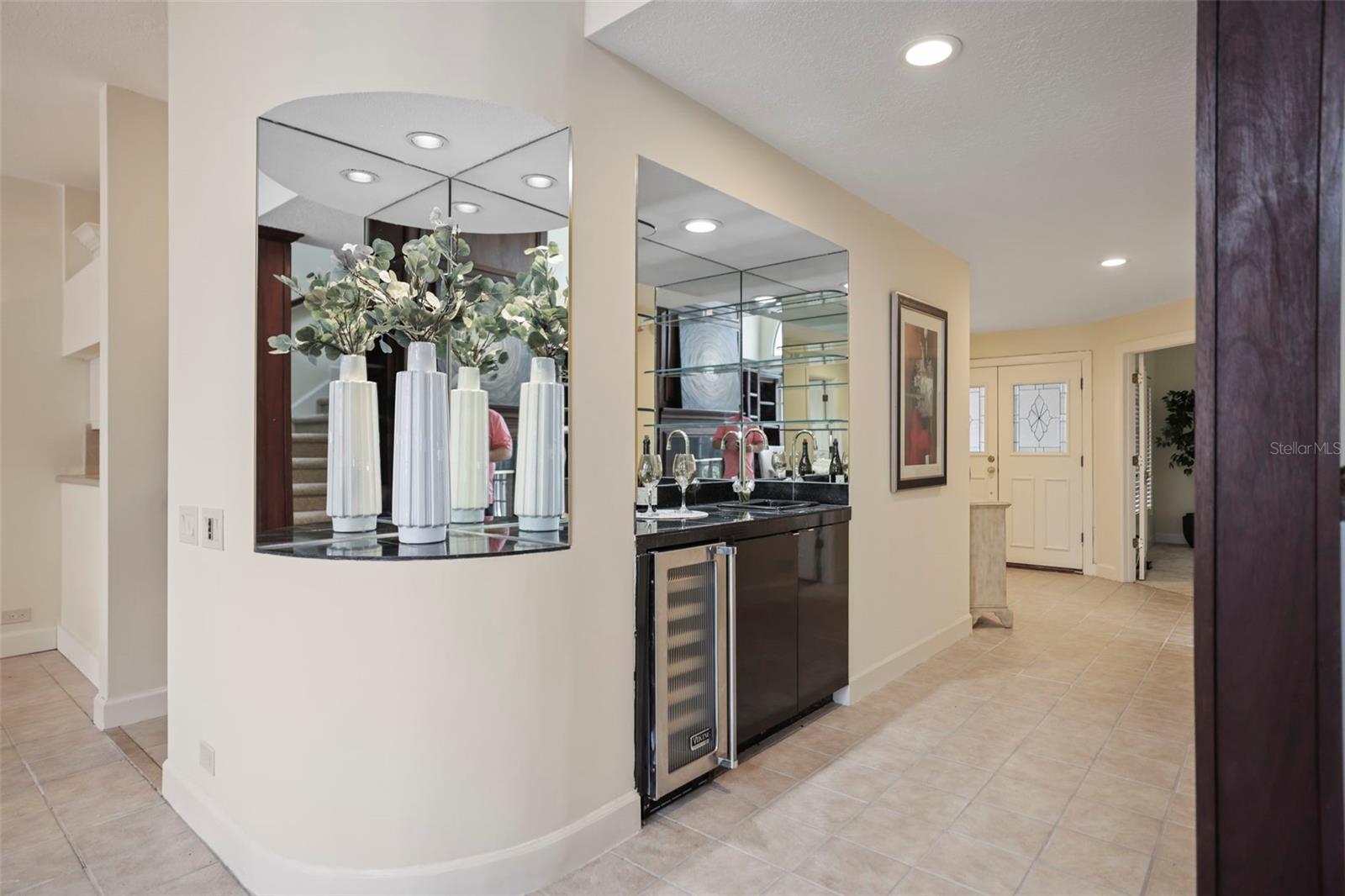 Image 6 of 66 For 4941 Bayshore Boulevard