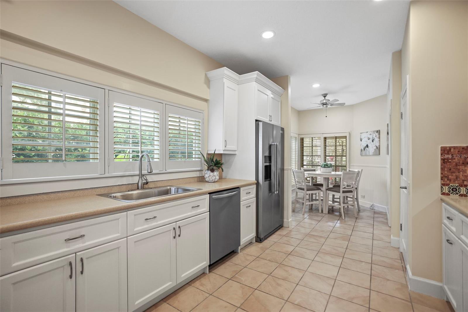 Image 7 of 66 For 4941 Bayshore Boulevard