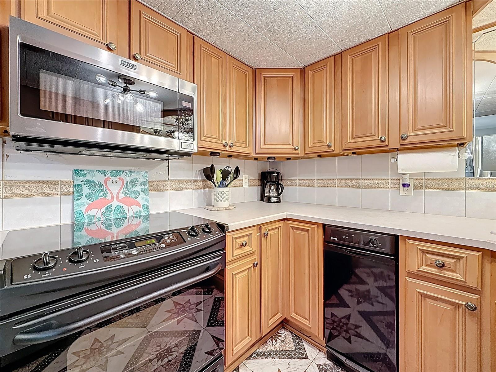 Image 17 of 63 For 3620 41st Way S B