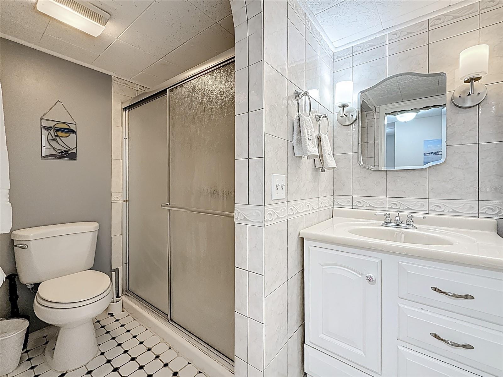 Image 31 of 63 For 3620 41st Way S B