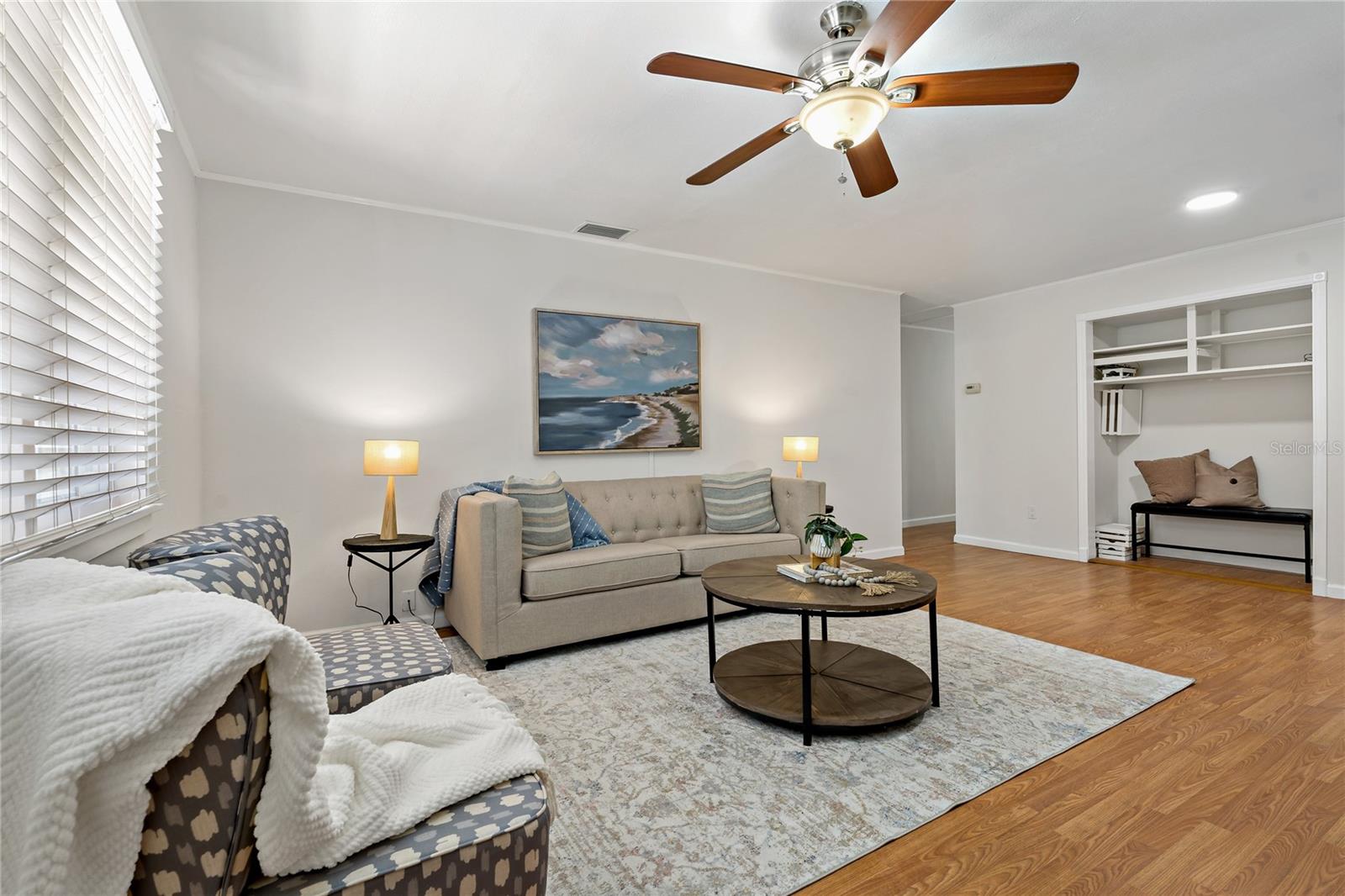 Image 11 of 42 For 39542 Friends Avenue