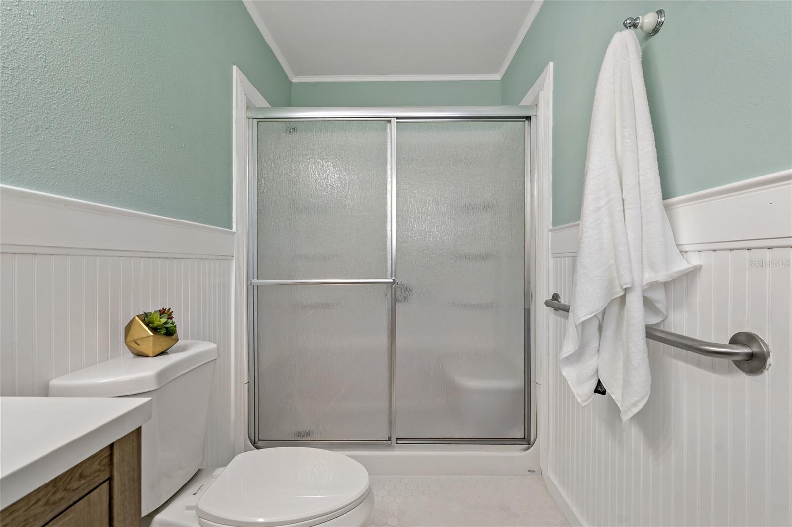 Image 18 of 42 For 39542 Friends Avenue