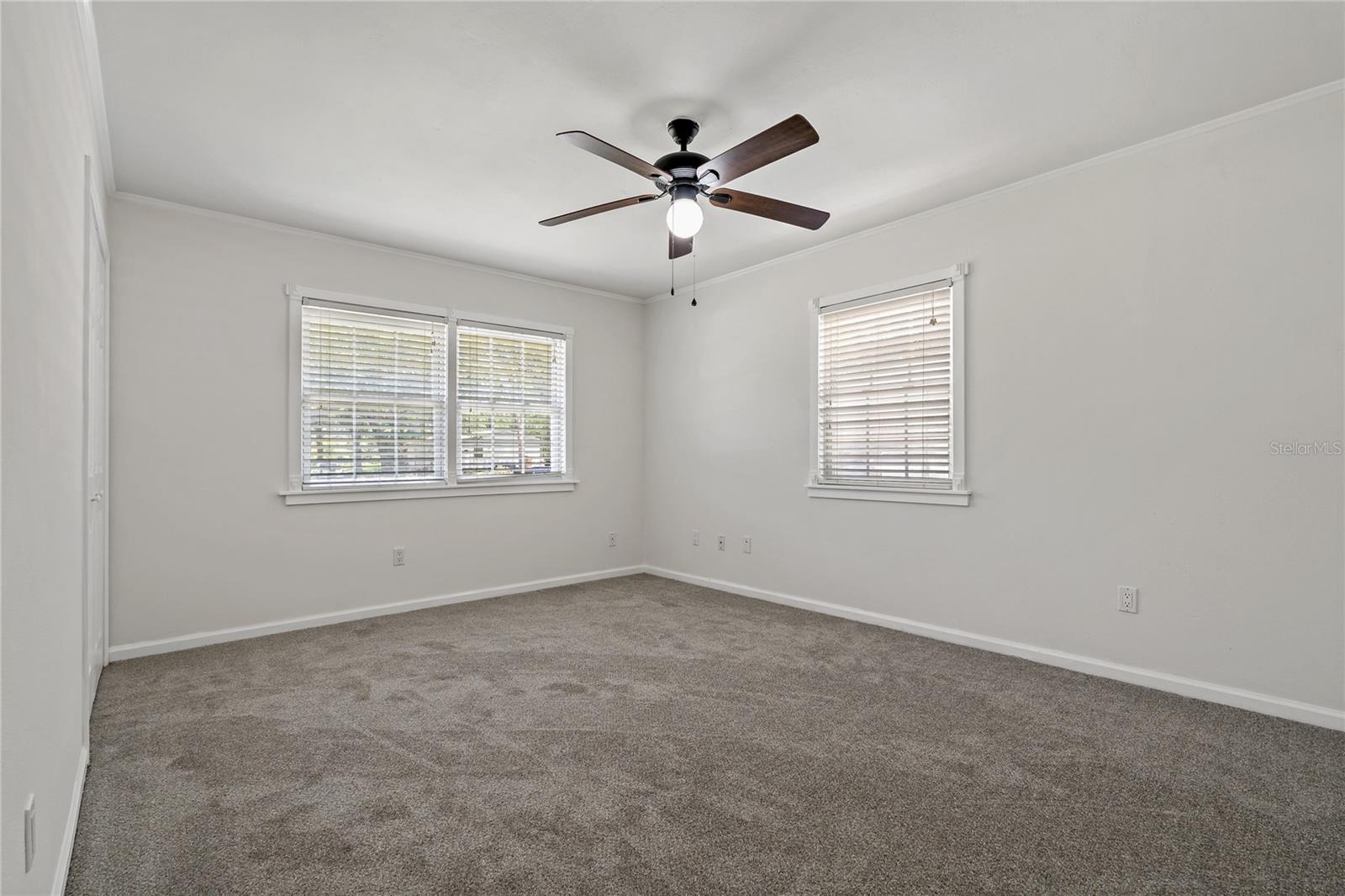 Image 22 of 42 For 39542 Friends Avenue