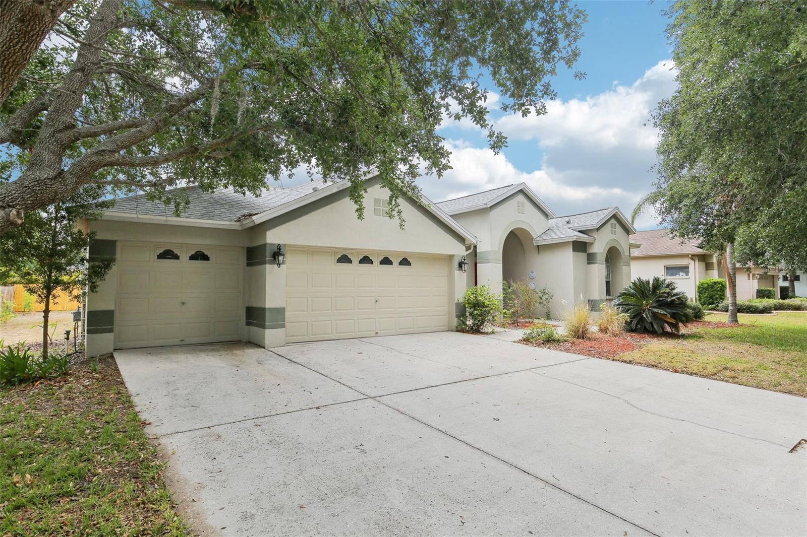 Image 2 of 47 For 9422 Clover Glen Drive