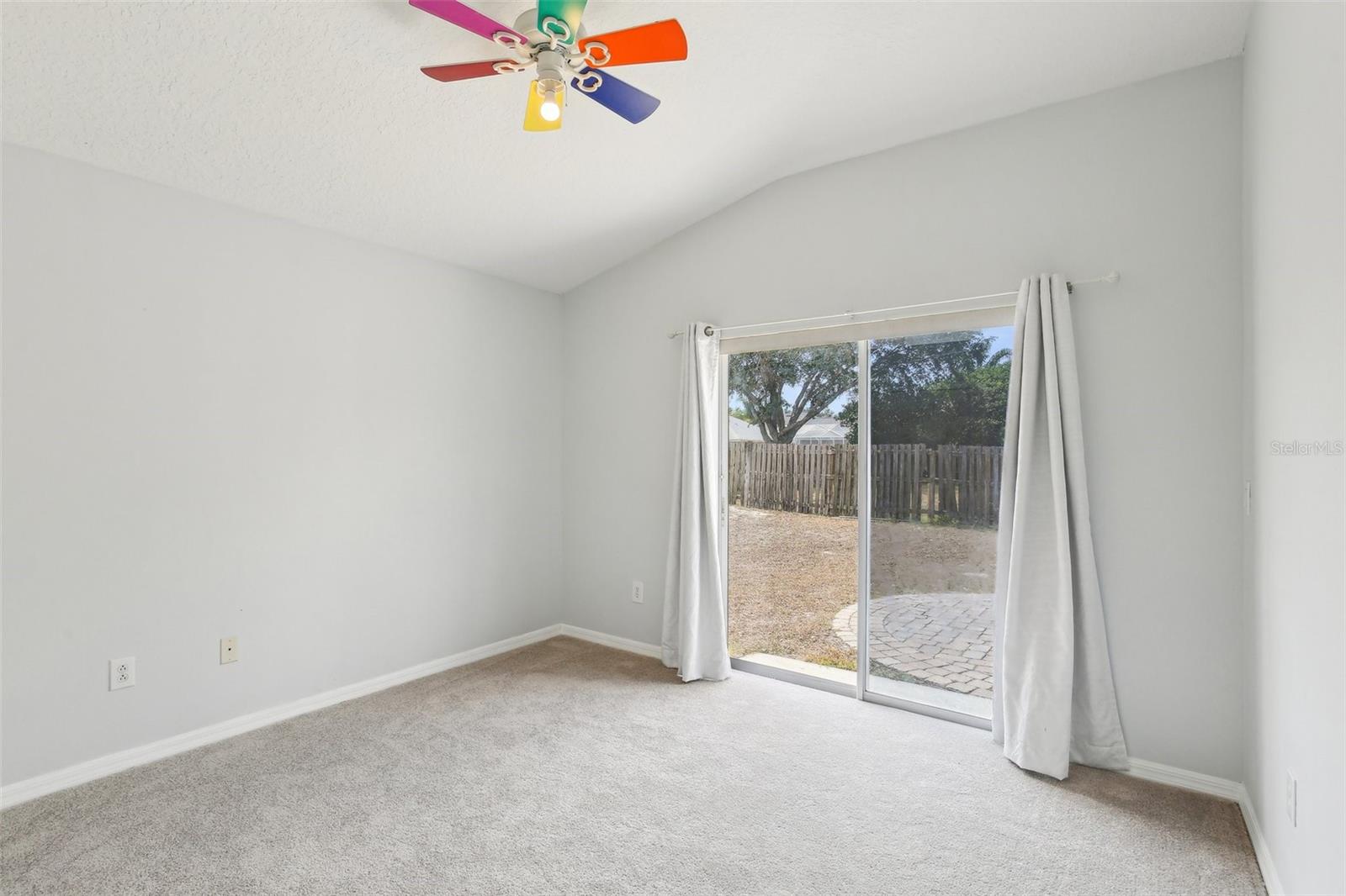 Image 37 of 47 For 9422 Clover Glen Drive