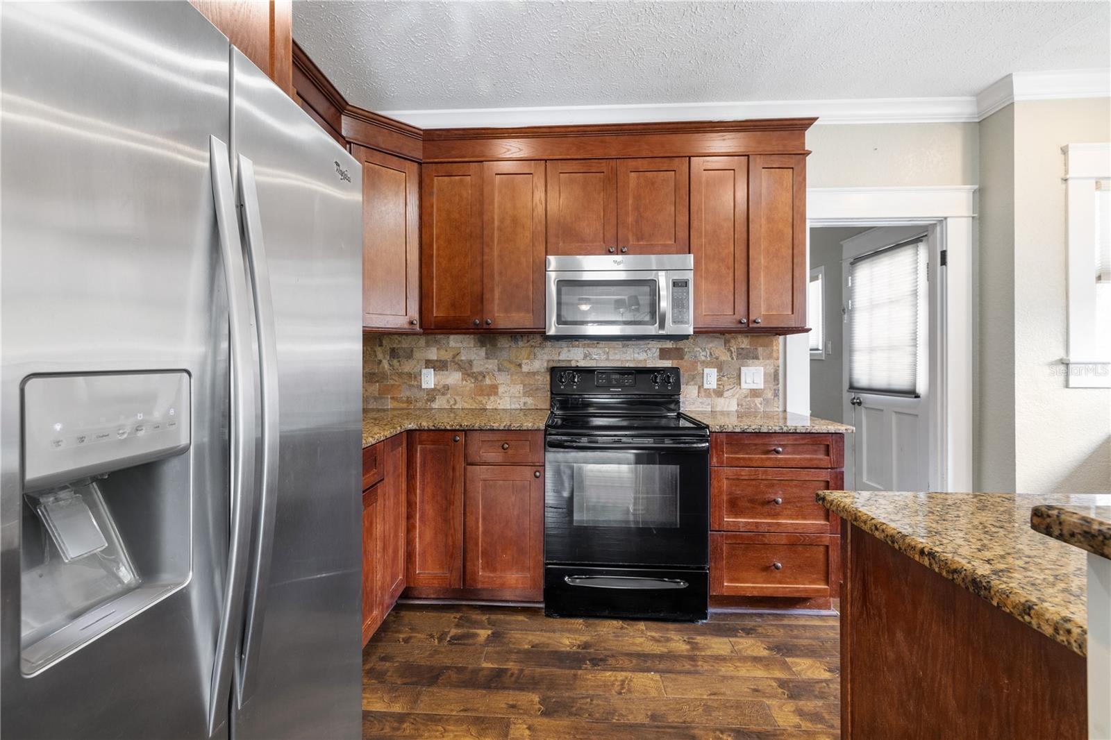 Image 18 of 32 For 4016 Seminole Avenue