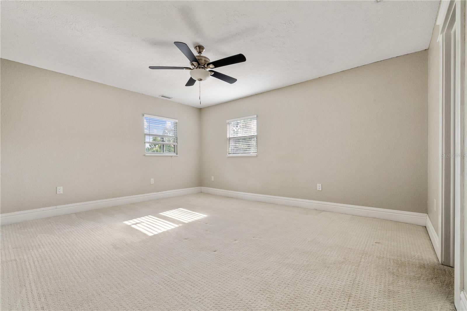 Image 21 of 32 For 4016 Seminole Avenue