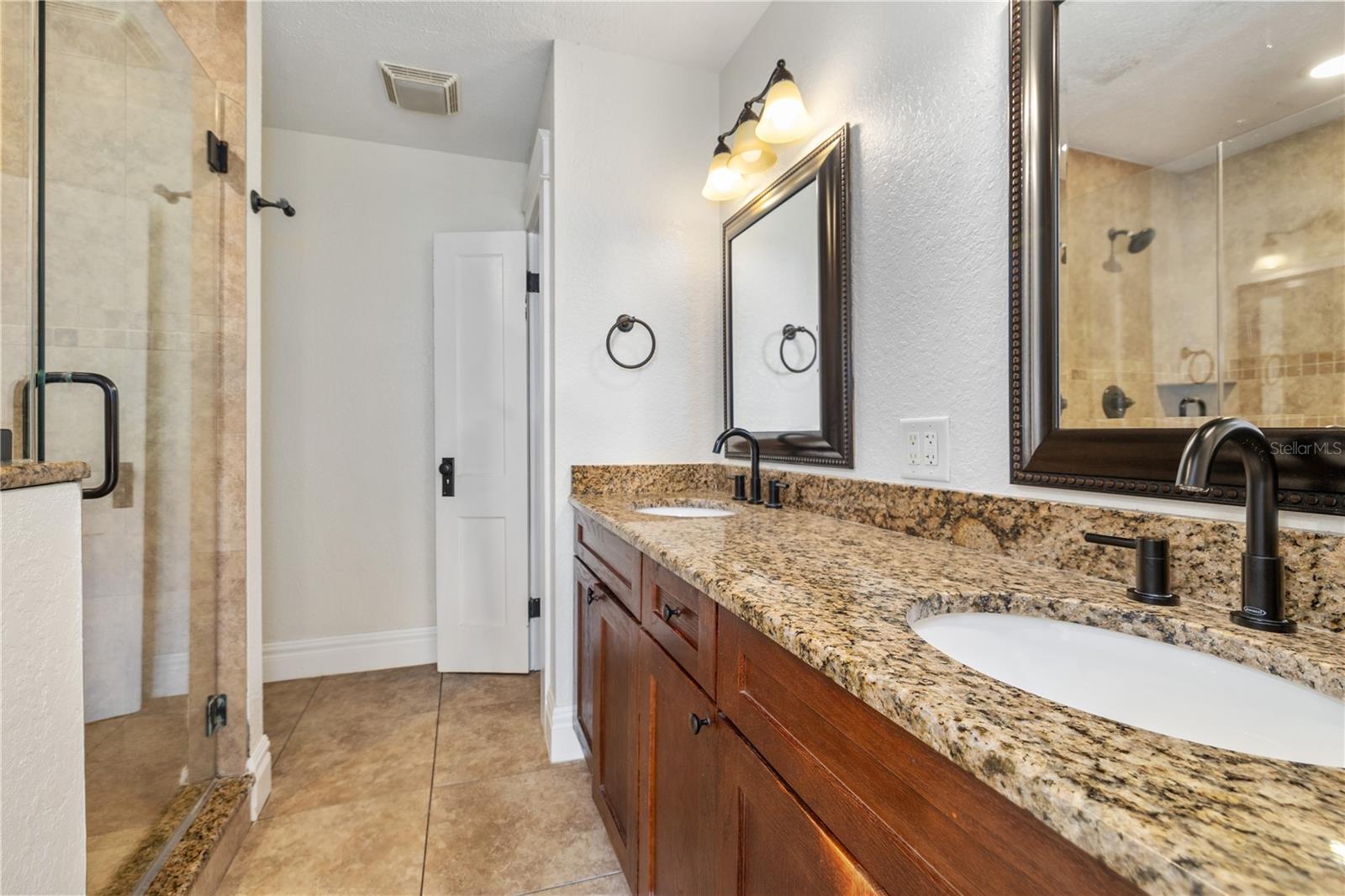Image 23 of 32 For 4016 Seminole Avenue