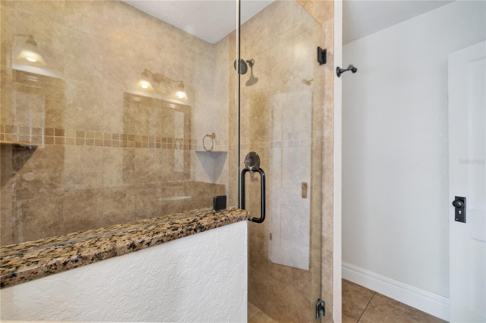 Image 24 of 32 For 4016 Seminole Avenue
