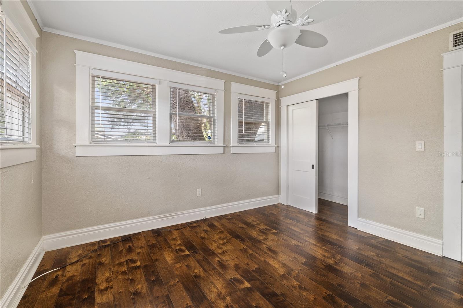 Image 28 of 32 For 4016 Seminole Avenue