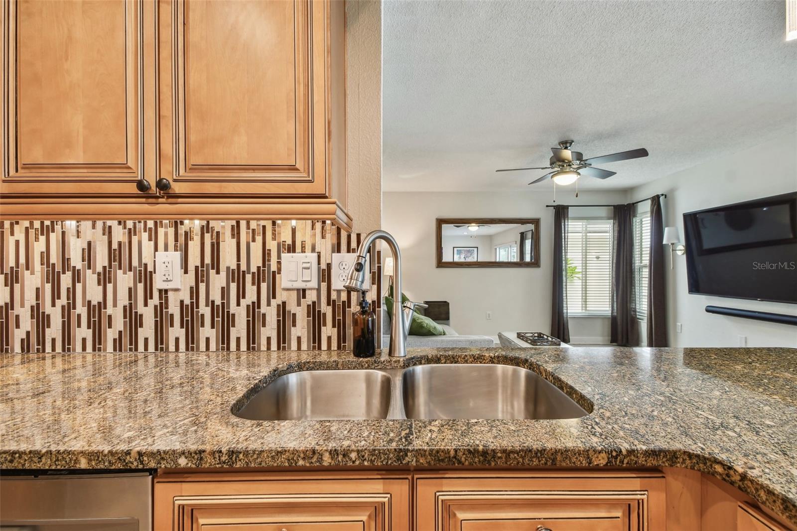 Image 31 of 95 For 2667 Aspen Court