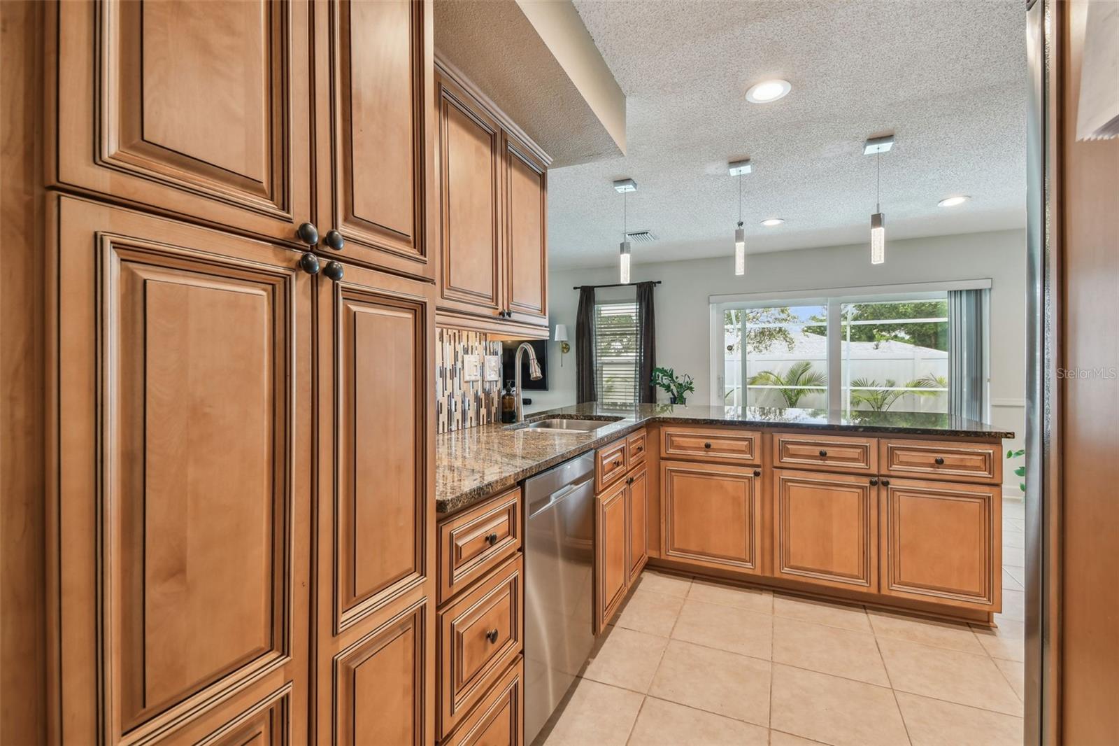 Image 35 of 95 For 2667 Aspen Court