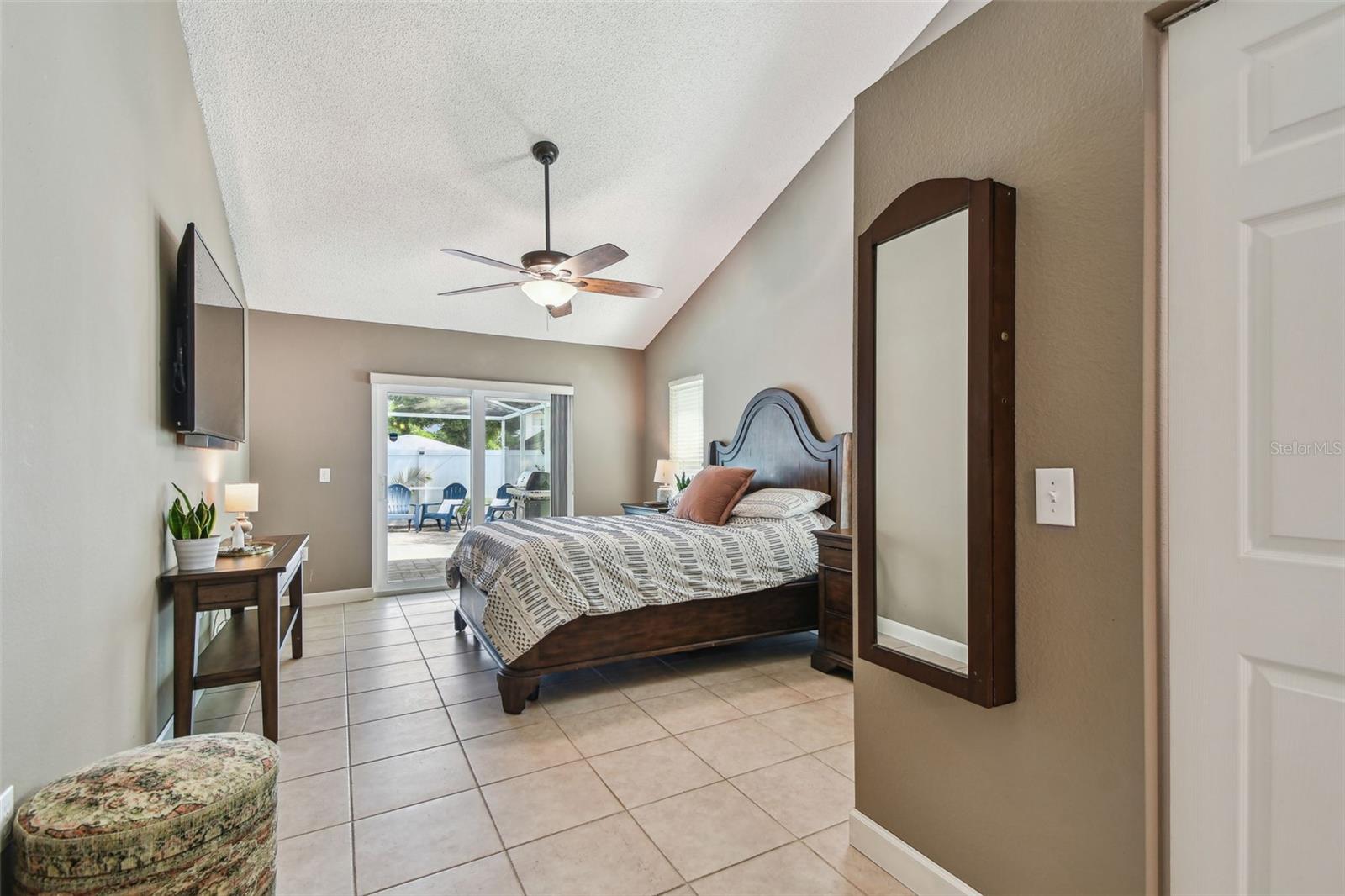 Image 38 of 95 For 2667 Aspen Court