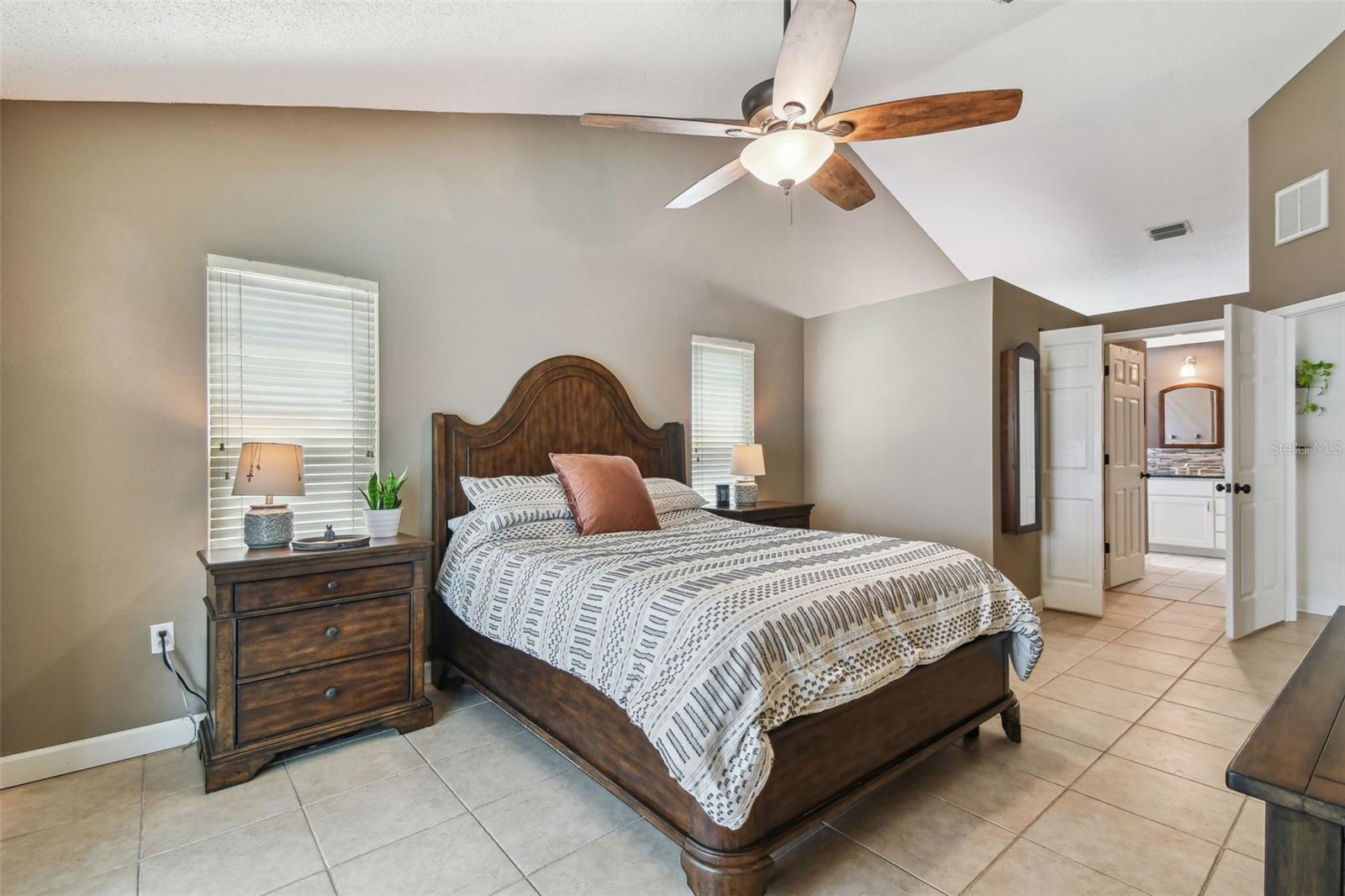 Image 40 of 95 For 2667 Aspen Court