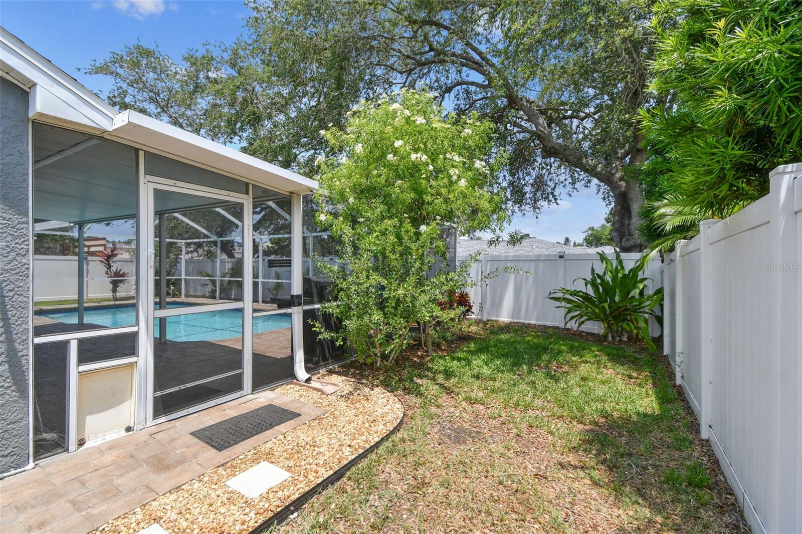 Image 83 of 95 For 2667 Aspen Court